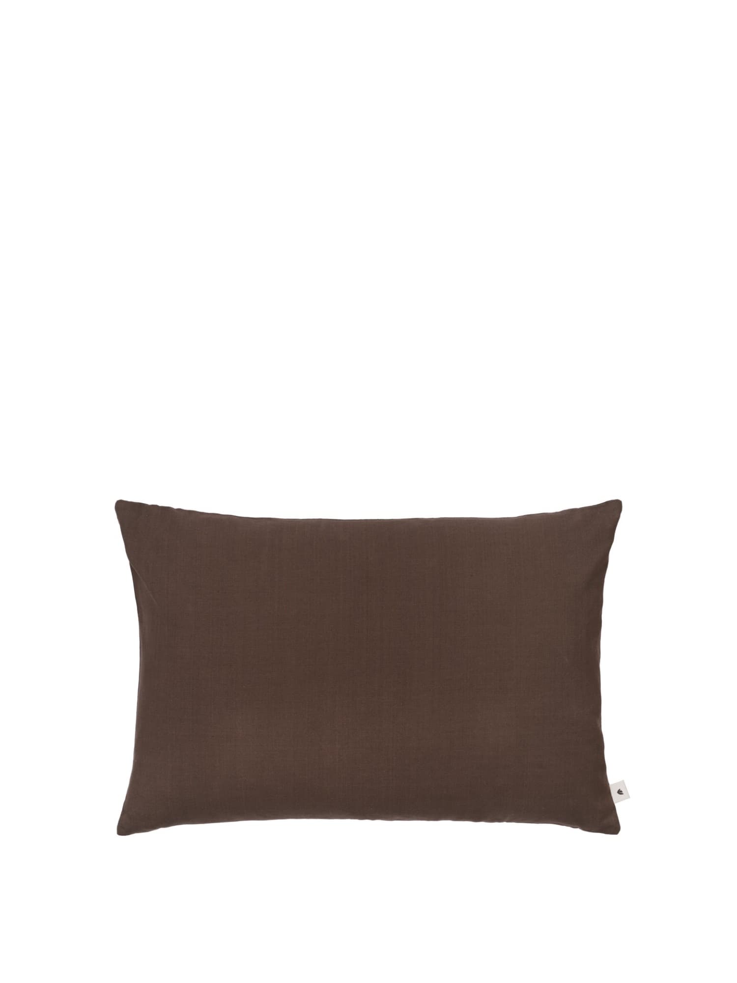 Ferm Living Sen kudde – 40 × 60 cm, Dark Chocolate