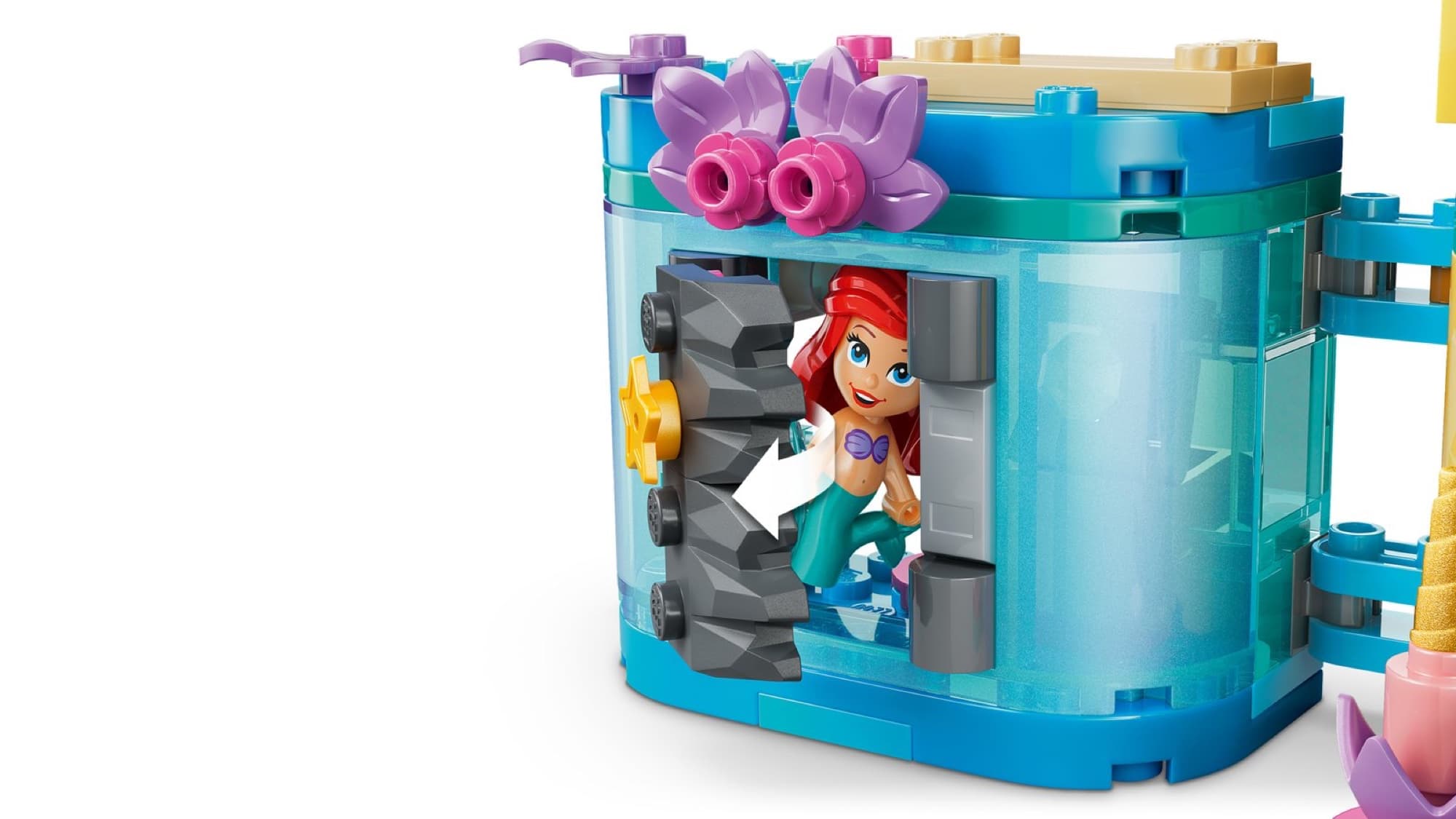 Ariel's mini palace – detail 4