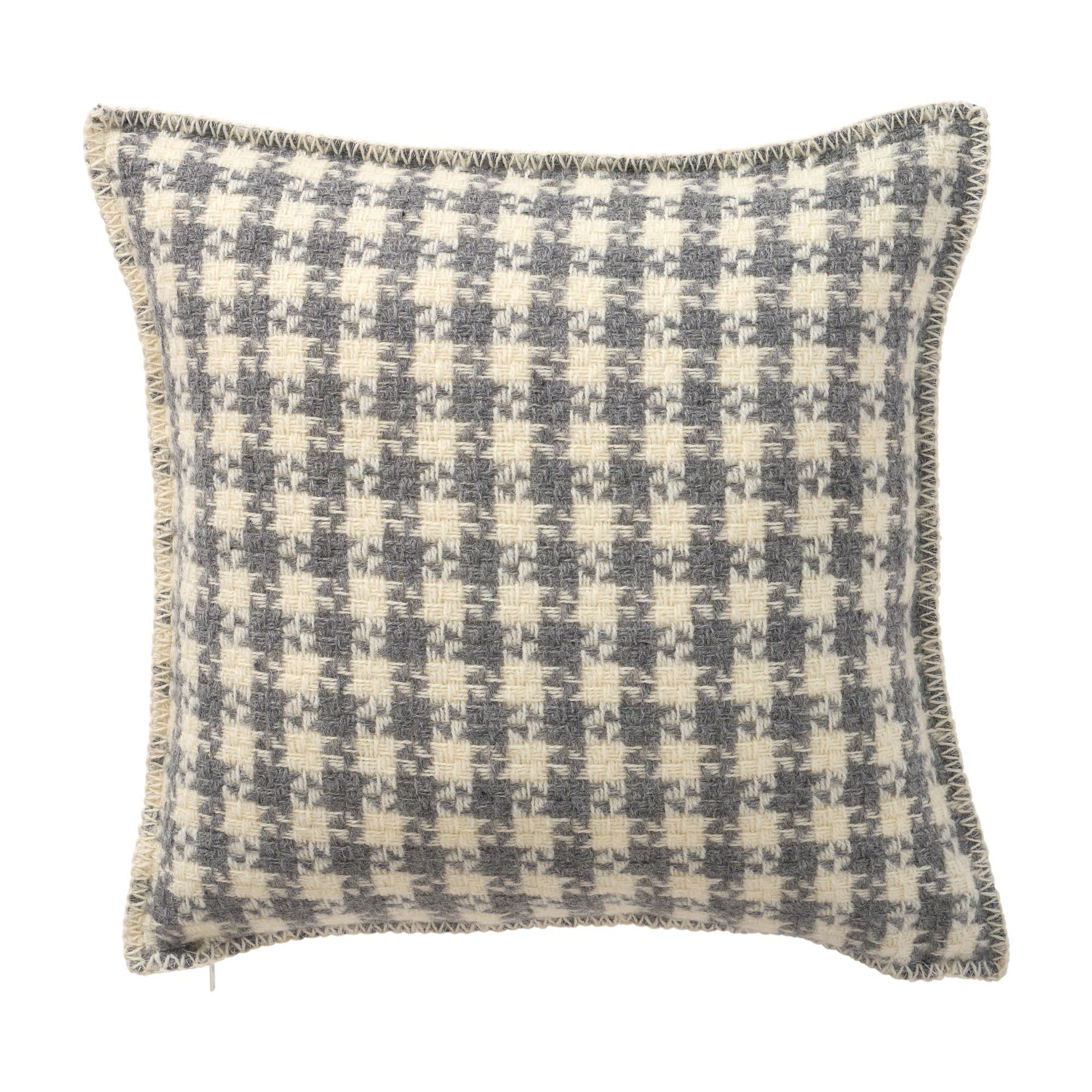 Dogtooth cushion cover 45 × 45 cm in Grå