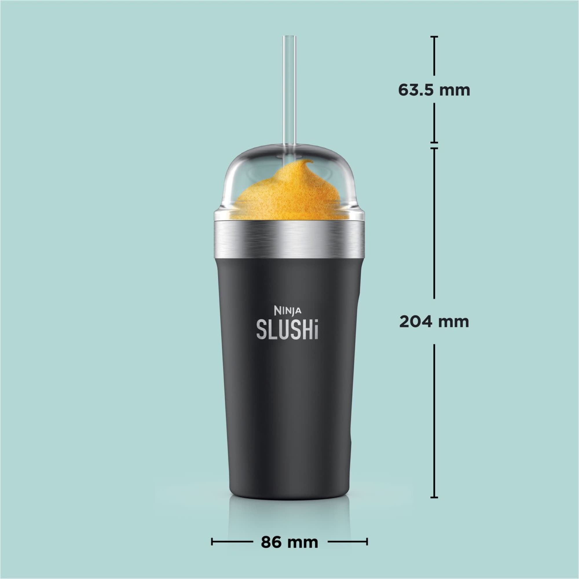 Mått: 20,4 cm hög, 8,6 cm i diameter