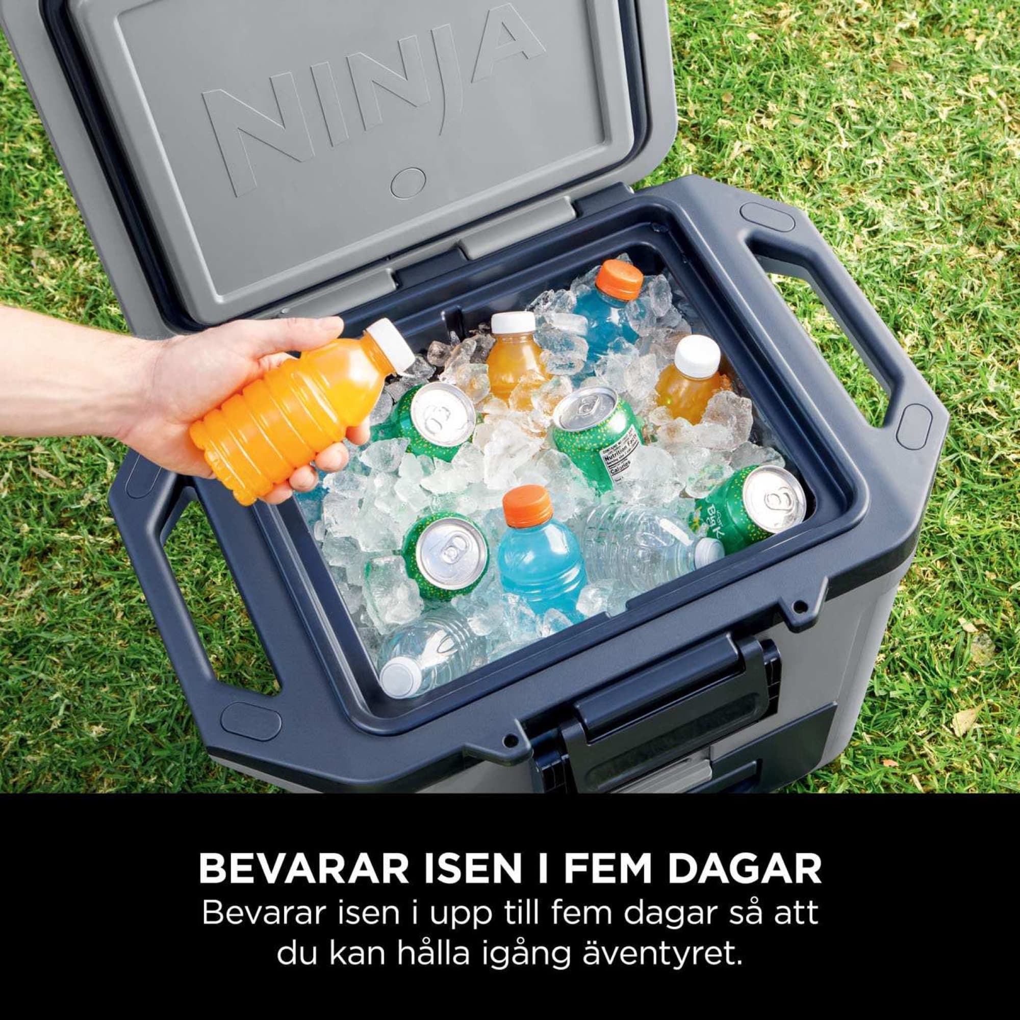 Is och dryck i kylboxen